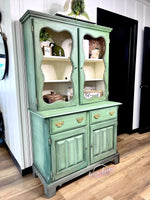 Ever Green Hutch