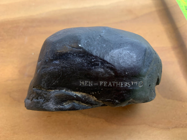 Hen-feathers sculpture